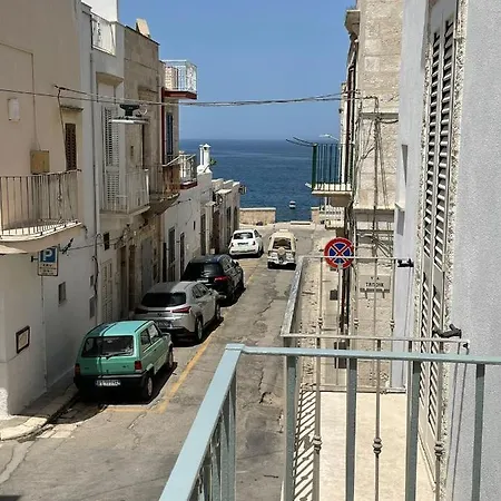 L'orizzonte Polignano a Mare